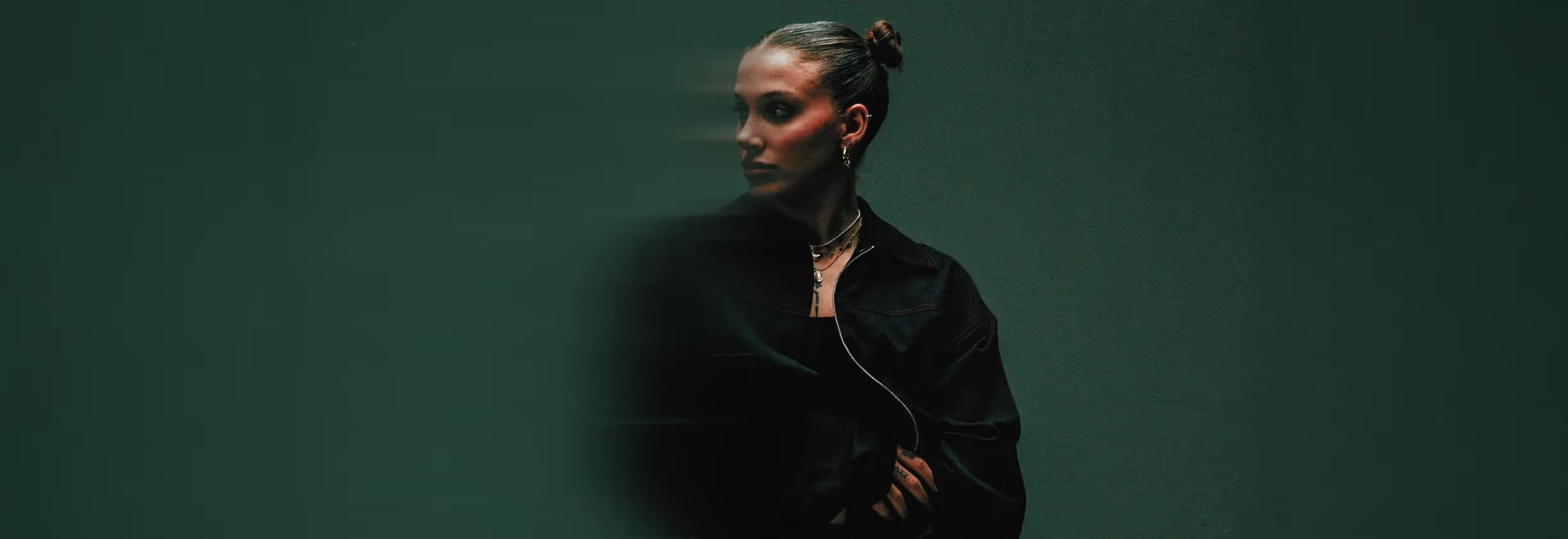 Meltem Hayırlı  — 22.08.2026 , СБ 19:00 — ТАУ Place