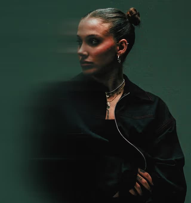 Meltem Hayırlı  — 22.08.2026 , СБ 19:00 — ТАУ Place